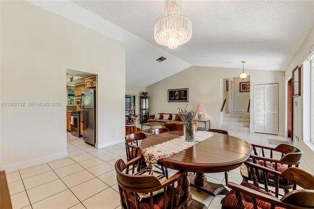11541 SW 100th Street, Miami, FL 33176