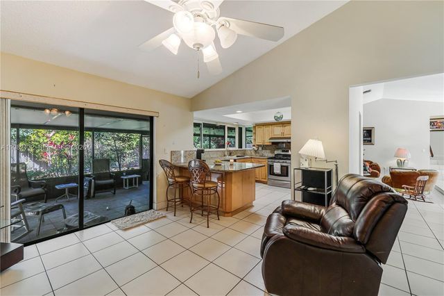 11541 SW 100th Street, Miami, FL 33176