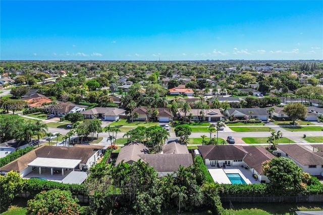 11541 SW 100th Street, Miami, FL 33176
