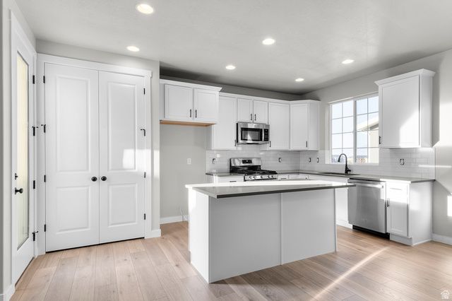 6644 W SPRING SNOW LN, Herriman, UT 84096