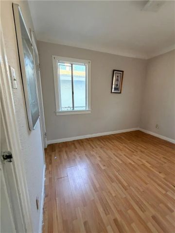 2452 Adriatic, Long Beach, CA 90810