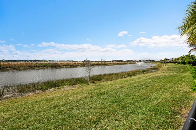 12554 Nautilus Circle, Palm Beach Gardens, FL 33412