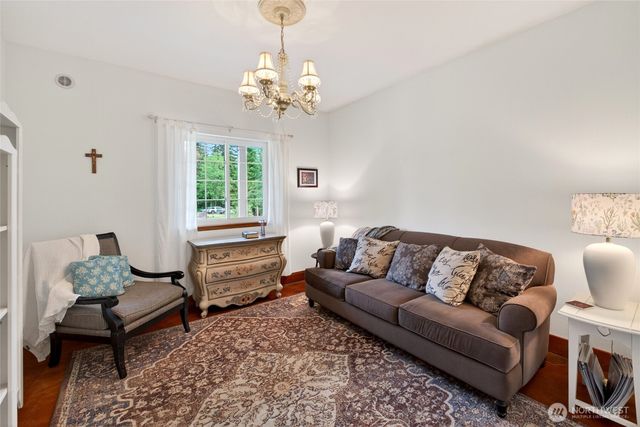 6207 63rd Avenue NE, Olympia, WA 98516