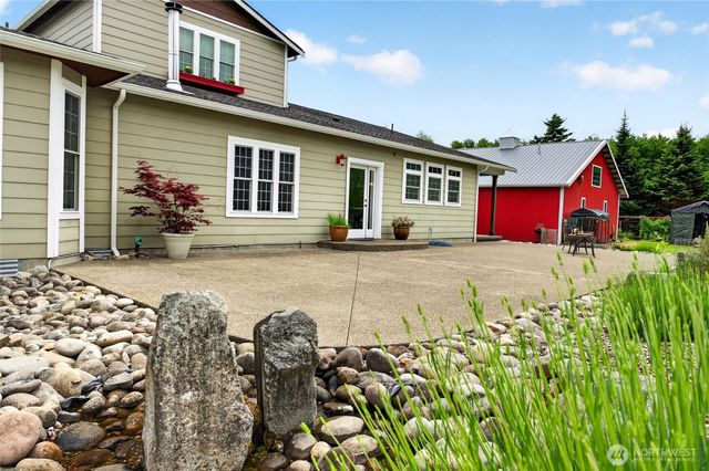 6207 63rd Avenue NE, Olympia, WA 98516