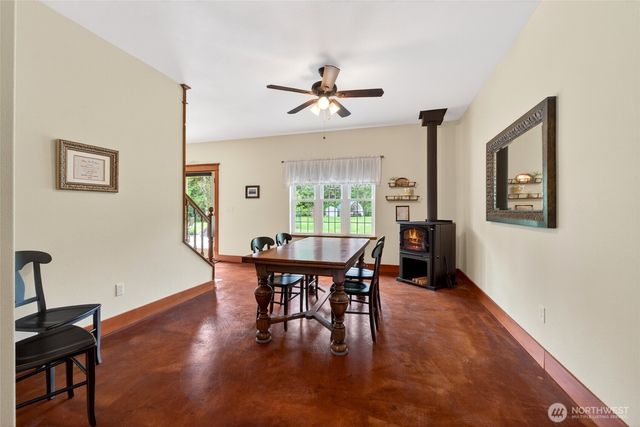 6207 63rd Avenue NE, Olympia, WA 98516