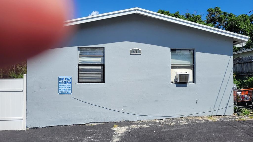 905 19th Street 3, West Palm Beach, FL 33407