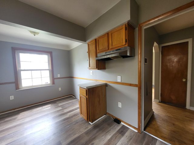 19677 Kingsville Street, Harper Woods, MI 48225
