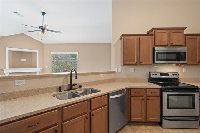 6389 WILLIAM HILL DR, Arlington, TN 38002