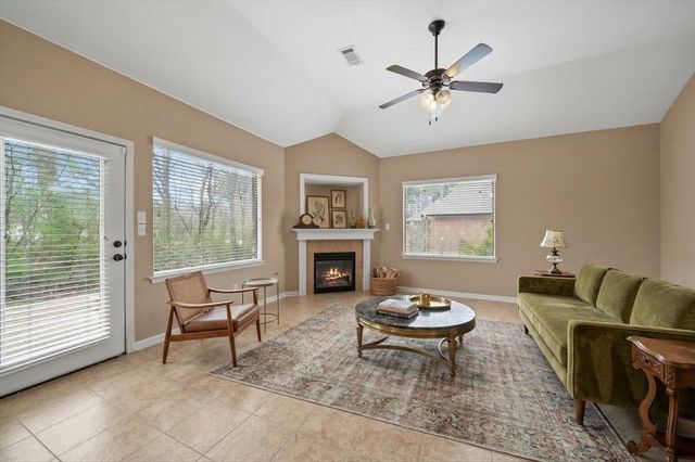 6389 WILLIAM HILL DR, Arlington, TN 38002