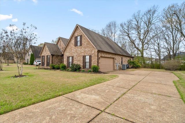 6389 WILLIAM HILL DR, Arlington, TN 38002