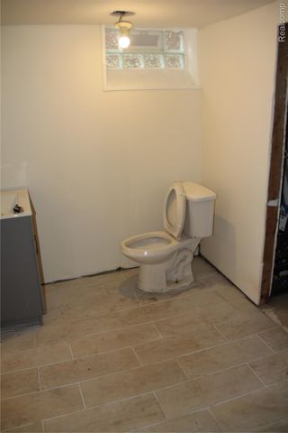 11470 E Lakepointe Street E, Detroit, MI 48224