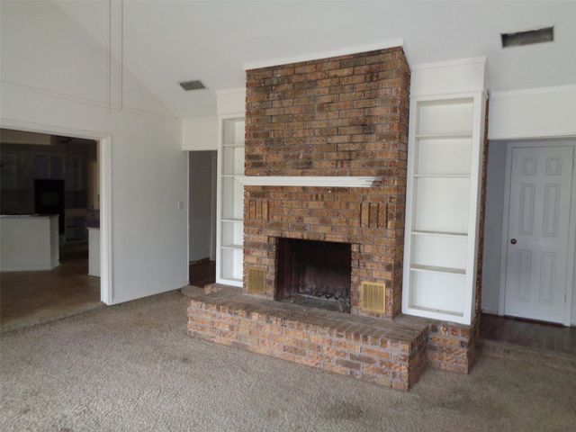 92 S Meadow Lane, Haughton, LA 71037