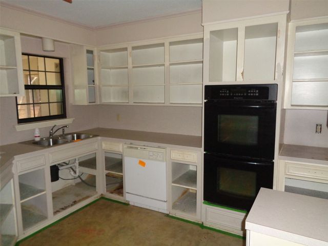 92 S Meadow Lane, Haughton, LA 71037