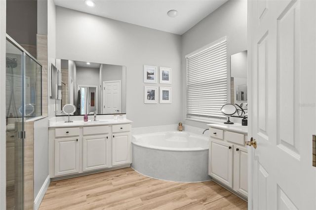 6223 DONNINGTON COURT, Sarasota, FL 34238