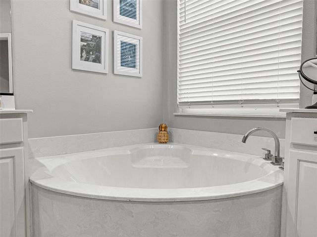 6223 DONNINGTON COURT, Sarasota, FL 34238