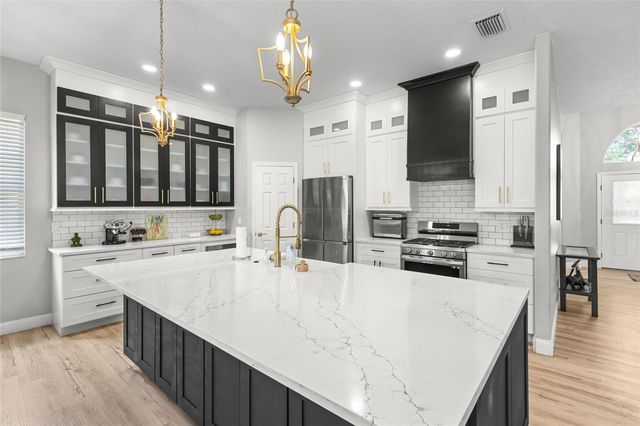 6223 DONNINGTON COURT, Sarasota, FL 34238