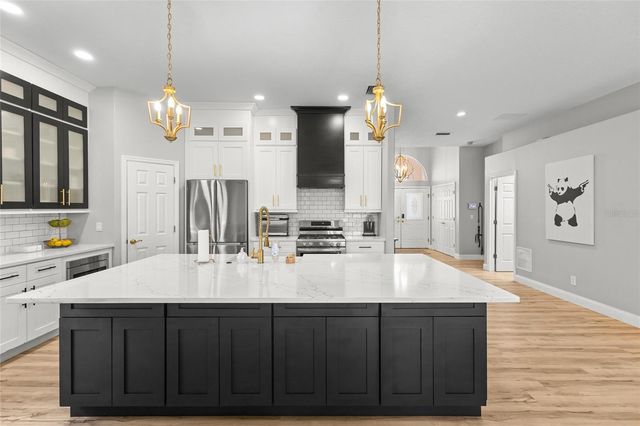 6223 DONNINGTON COURT, Sarasota, FL 34238