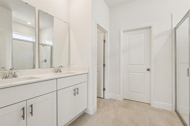 2233 HEN ROAD, Minneola, FL 34715
