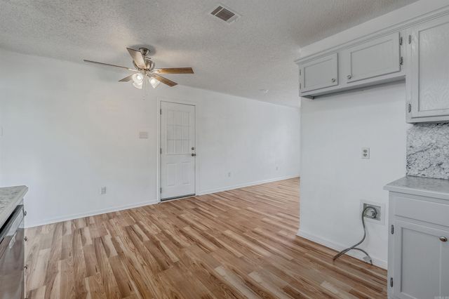 18 Steele Magnolia, Greenbrier, AR 72058