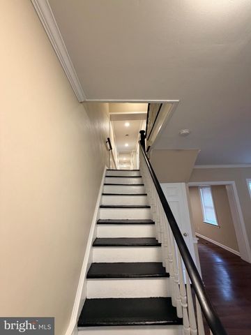 127 E UNION ST, Burlington, NJ 08016