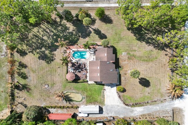 16974 W Glasgow Drive, The Acreage, FL 33470