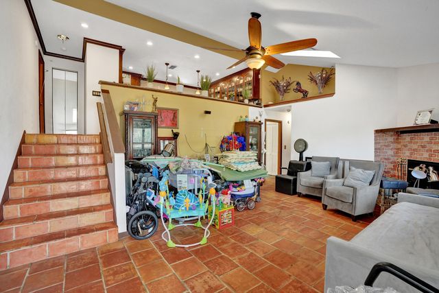 16974 W Glasgow Drive, The Acreage, FL 33470