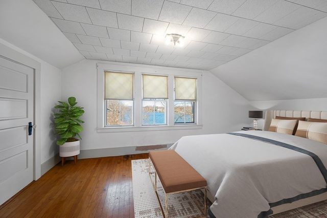 2 A Nonquit Street A, Worcester, MA 01604