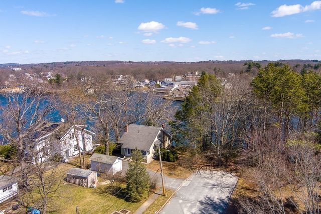 2 A Nonquit Street A, Worcester, MA 01604