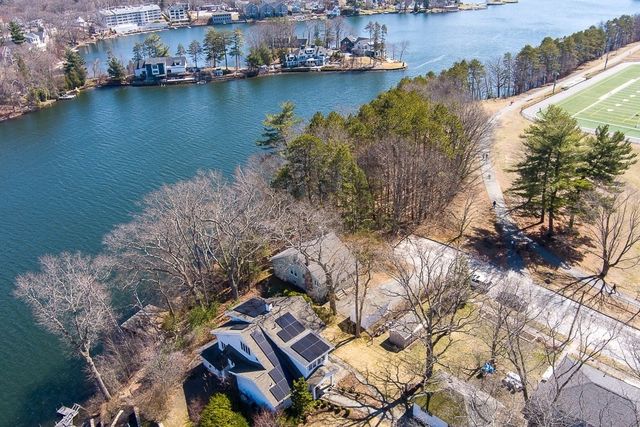 2 A Nonquit Street A, Worcester, MA 01604