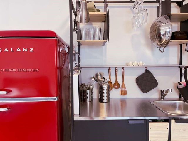 765 NW 44th St 2, Miami, FL 33127