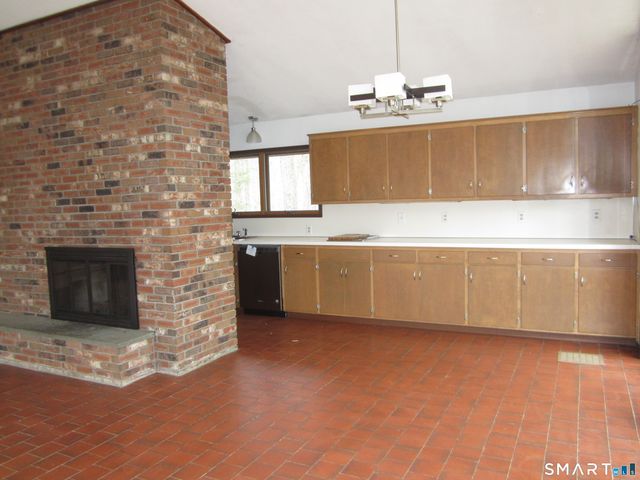 58 Candide Lane, Mansfield, CT 06268