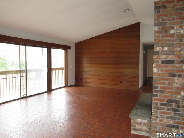 58 Candide Lane, Mansfield, CT 06268