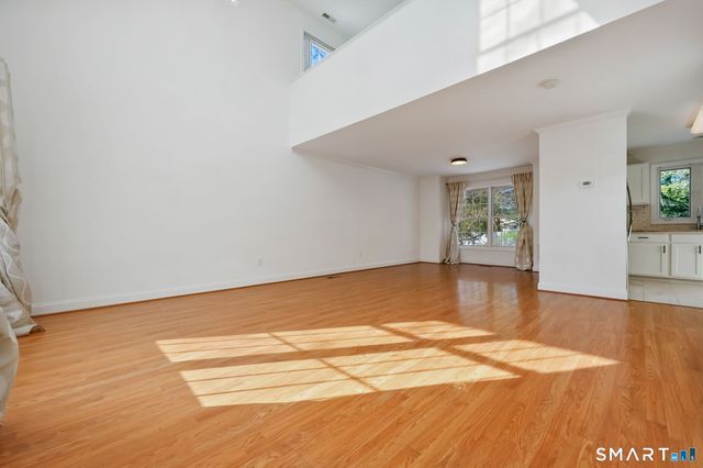 2 Village Court 2, Wilton, CT 06897