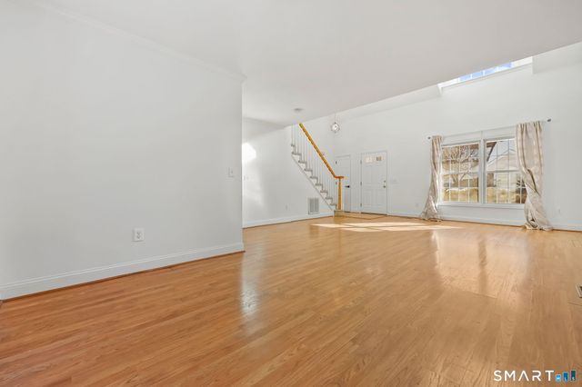 2 Village Court 2, Wilton, CT 06897