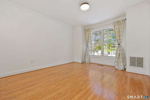 2 Village Court 2, Wilton, CT 06897