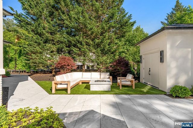 306 Hutchinson Road, Englewood, NJ 07631