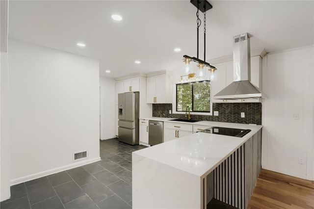 2636 Whiteleigh Court NE, Atlanta, GA 30345
