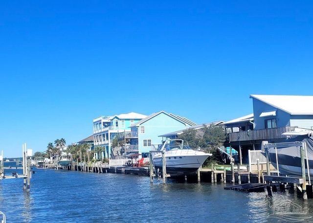 1428 Alabama St, Navarre Beach, FL 32566