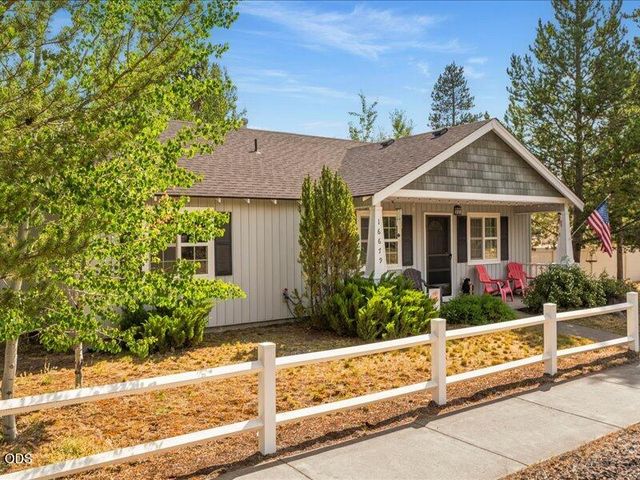 16679 Wm Foss Road, La Pine, OR 97739