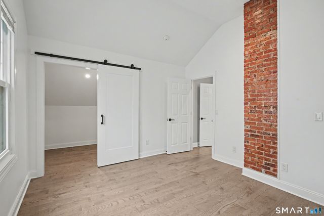 38 Beecher Place, New Haven, CT 06512