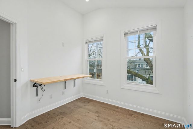 38 Beecher Place, New Haven, CT 06512