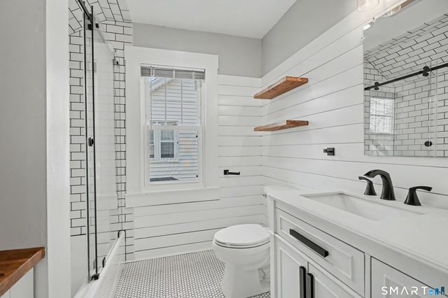 38 Beecher Place, New Haven, CT 06512