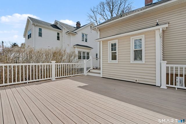 38 Beecher Place, New Haven, CT 06512