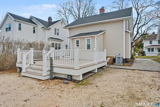 38 Beecher Place, New Haven, CT 06512