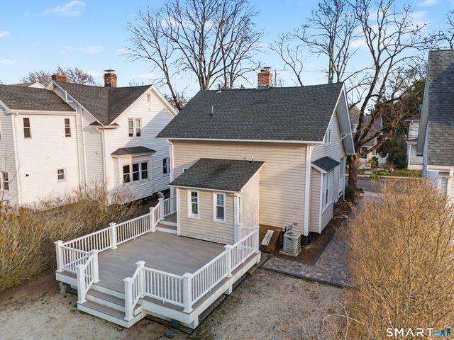 38 Beecher Place, New Haven, CT 06512