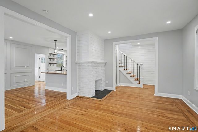 38 Beecher Place, New Haven, CT 06512