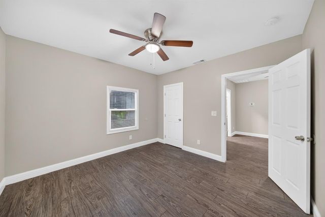 3231 E Townsend Avenue, Fresno, CA 93702