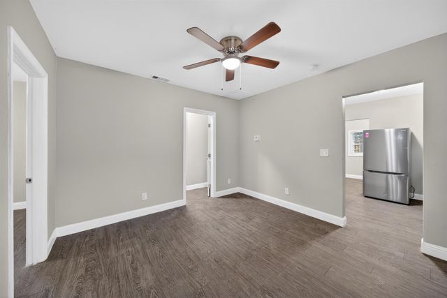 3231 E Townsend Avenue, Fresno, CA 93702