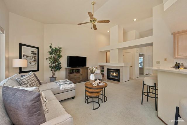 1617 Revere Dr, Roseville, CA 95747