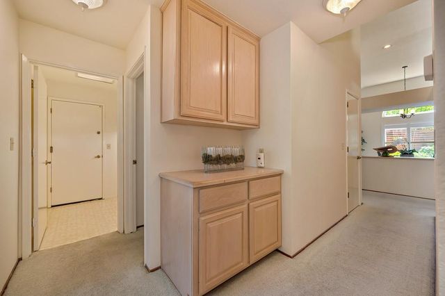 1617 Revere Dr, Roseville, CA 95747